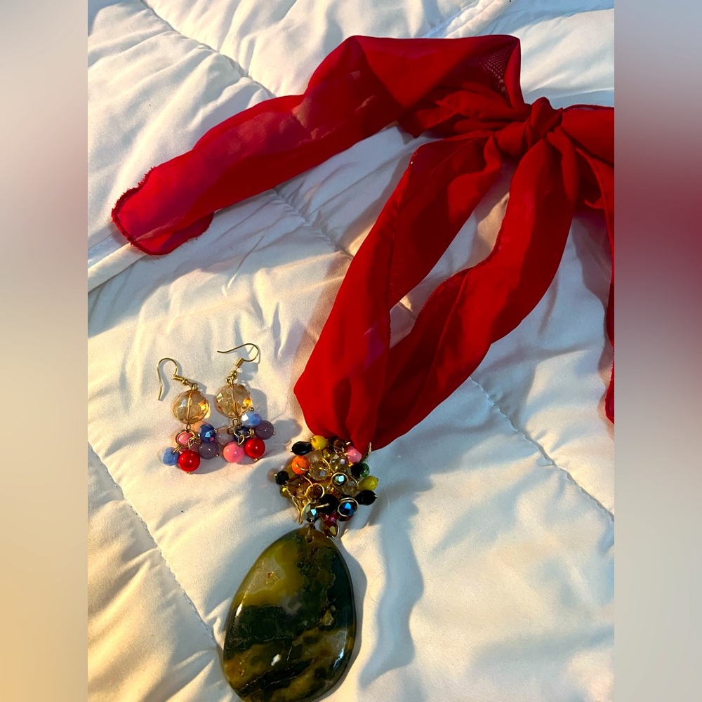 Wrap around scarf necklace set